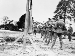 Troops of the 3/10th Battalion, London Regiment bayonet fighting at sacks during training in the UK, October 1915.